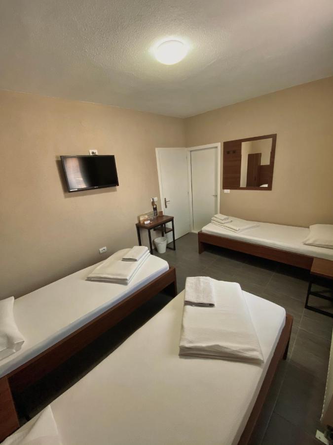 Hotel Djerdan Kraljevo Kültér fotó
