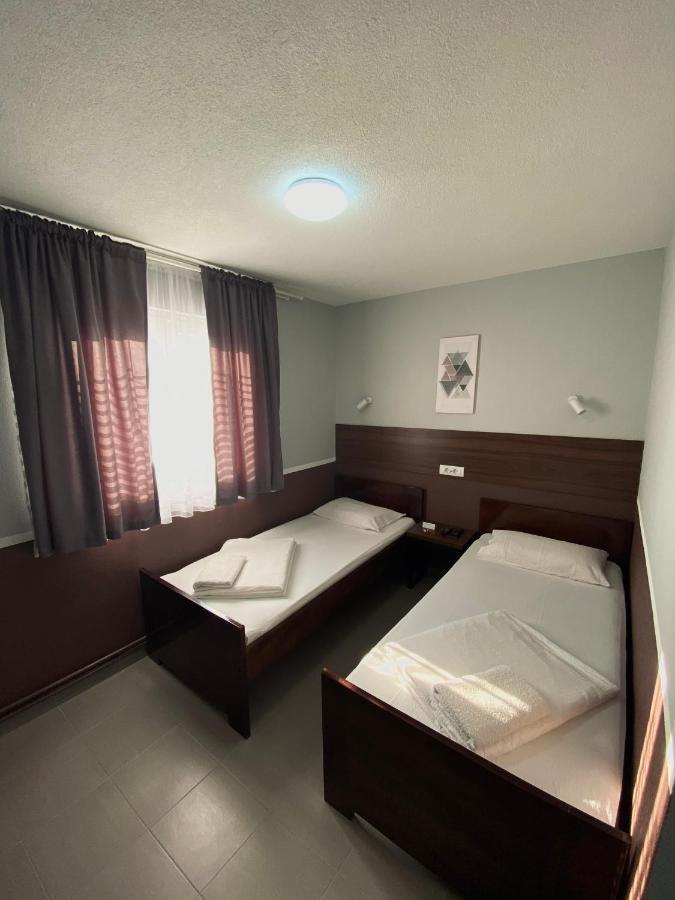 Hotel Djerdan Kraljevo Kültér fotó